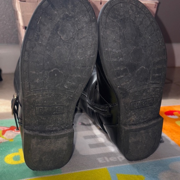 The Children's Place Sleek Black Kids Boots - Picture 9 of 10